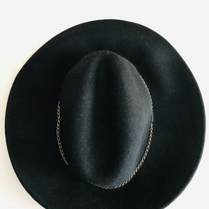 NORDSTROM - Stylish Black with gold chain